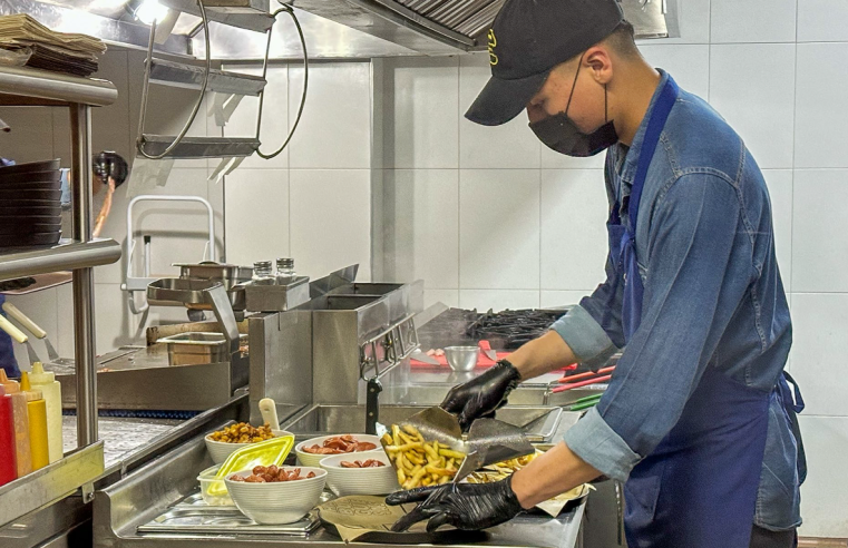 |Sopó| celebró con éxito el Primer |Festival de la Salchipapa|