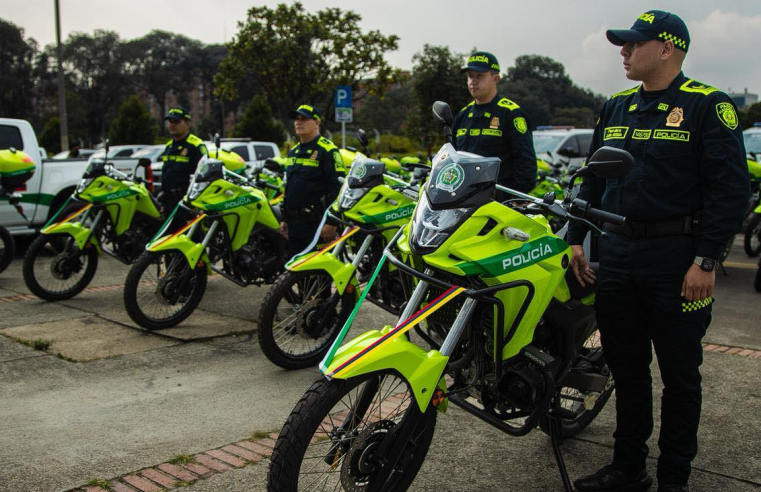 |Cundinamarca| fortalece la |seguridad| con inversión superior a $19.000 millones en parque automotor |policial|