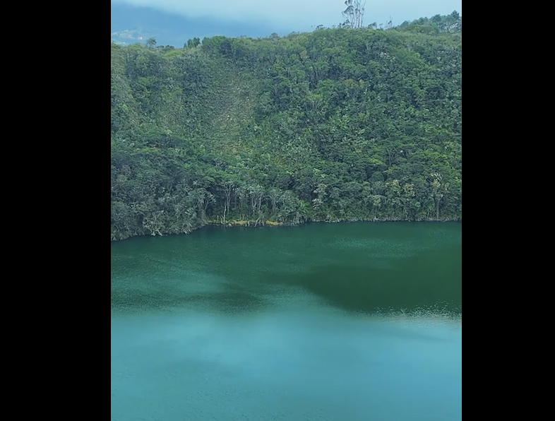 La |Laguna de Guatavita|, un tesoro ancestral de historia y naturaleza + Video