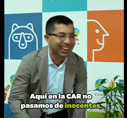 |Risas| y |bloopers| conmemoran el |Día de los Inocentes| en la gestión ambiental + Video