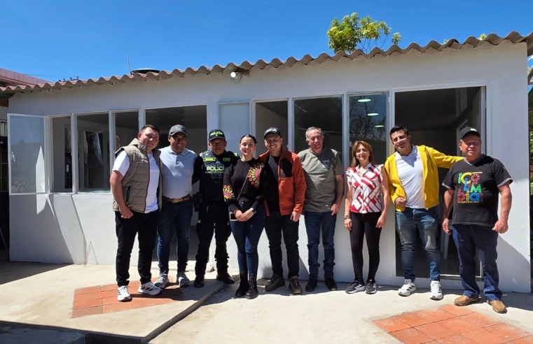 Entrega del |Convenio Solidario| impulsa ampliación de la subestación de |Policía| en La |Plazuela|