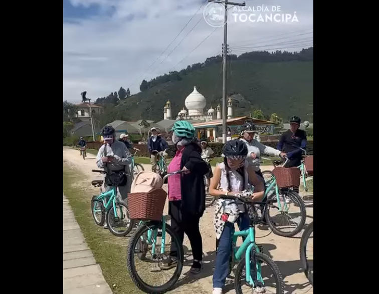 |Ciclopaseo| del XV |Festival Ambiental| promovió el cuidado del entorno en |Tocancipá| + Video