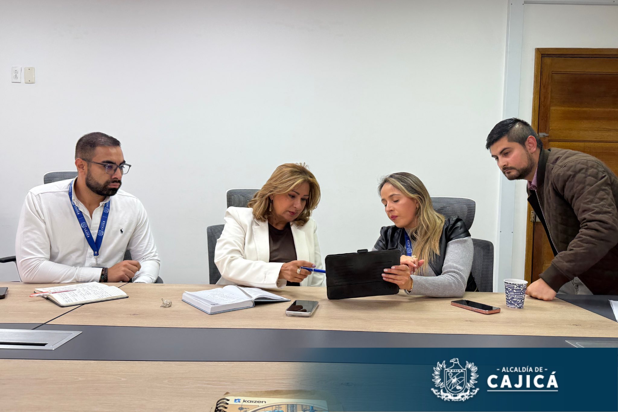 Alcaldesa |Fabiola Jácome| lidera seguimiento a proyectos estratégicos para 2026