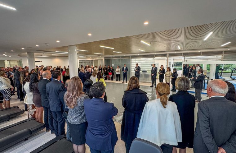 Alcalde de |Chía| participó en la inauguración de nuevas tecnologías de la |Clínica de Marly|