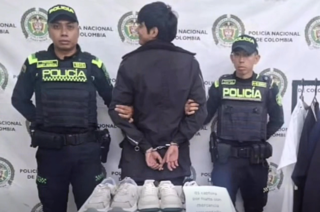 |Captura| oportuna evita afectaciones al comercio en la |avenida Cavelier| en |Cajicá| + Video