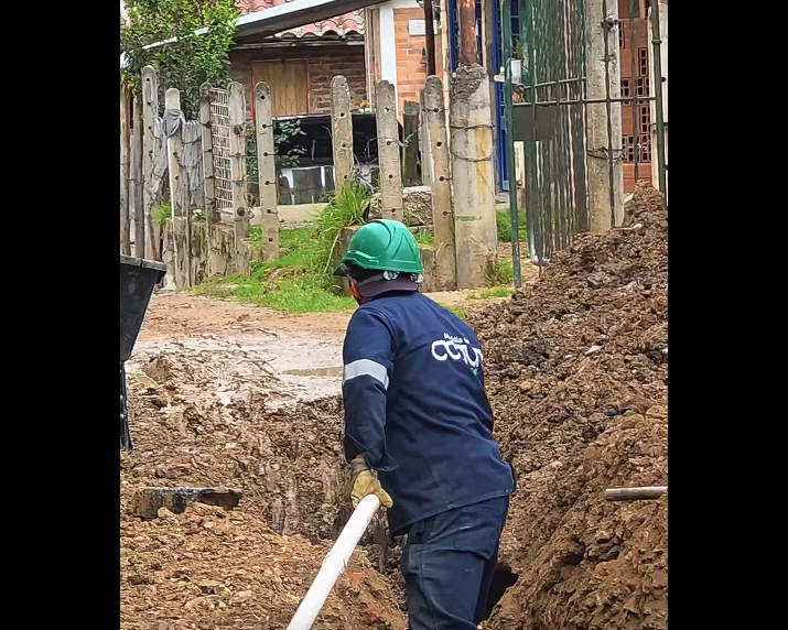 Reposición de tubería de |agua potable| beneficia a la vereda |Susagua| + Video
