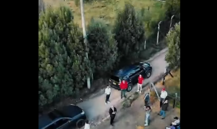 Socializan proyecto de |placa huella| para mejorar la |movilidad| en la vereda |El Tunal| + Video