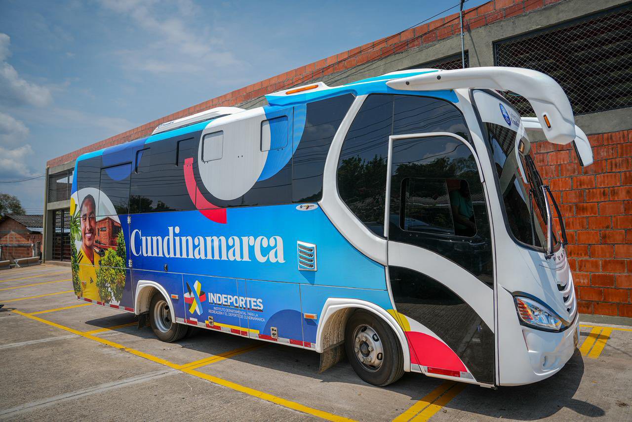 |Beltrán| recibe nuevo bus para fortalecer la |inclusión| y la participación comunitaria