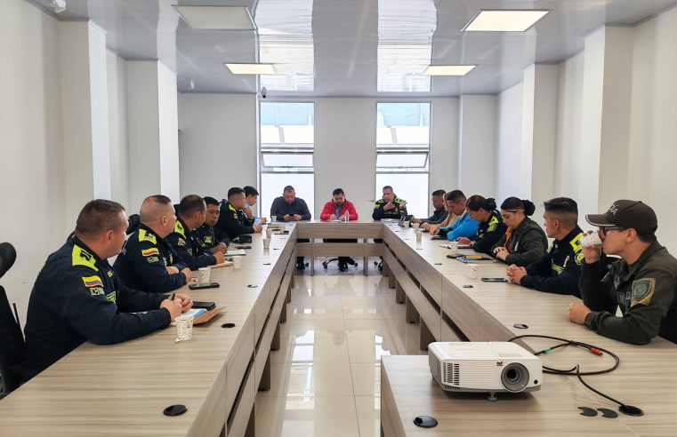 Comité de |seguridad| define estrategias para fortalecer la operatividad en |Tenjo|