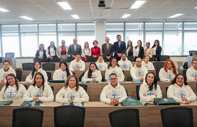 |Gobernación de Cundinamarca| impulsa la formación de comisarios de familia con especialización en |Derecho de Familia|