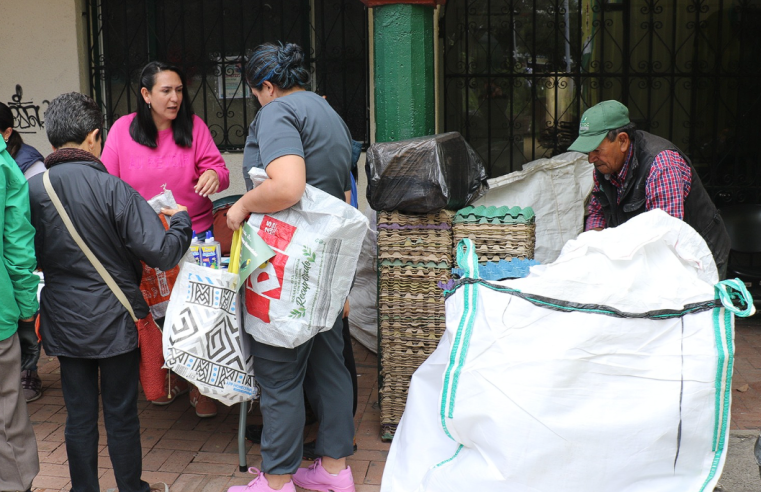 Primer |Ecotrueque| del año recolecta más de una tonelada de |material reciclable| en |Tocancipá|