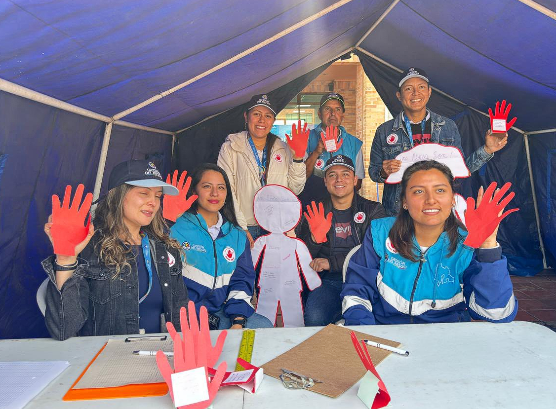 Gobierno Departamental conmemora el Día de las |Manos Rojas| y rechaza el |reclutamiento infantil|