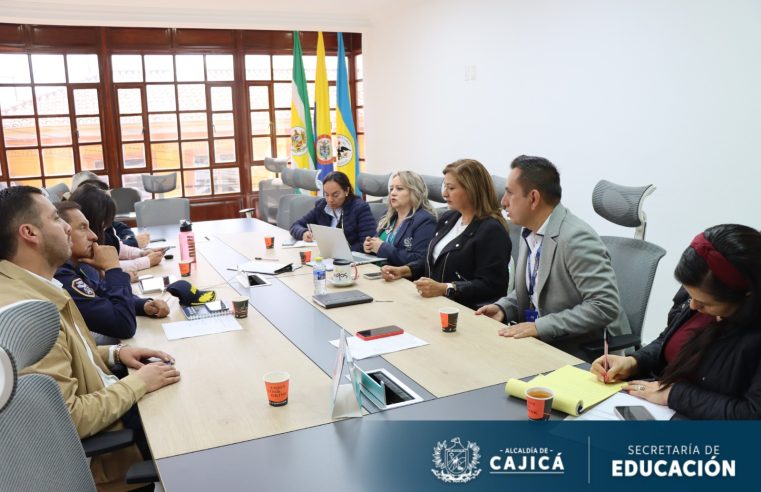 |Cajicá| avanza en estrategias para mejorar la |infraestructura educativa|