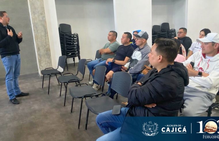 |Bomberos| de |Cajicá| fortalecen conocimientos en régimen disciplinario de |servidores públicos|