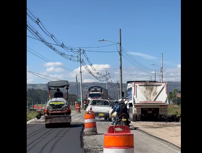 |Nemocón| inició mantenimiento de la malla vial urbana en el barrio |San Rafael| + Video