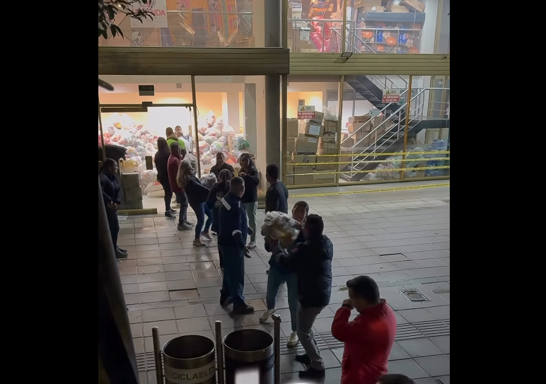 |Cundinamarca| supera meta de ayudas humanitarias para |Córdoba|