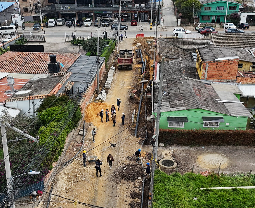 Administración Municipal de |Cajicá| supervisa avances de |obras estratégicas| en el municipio
