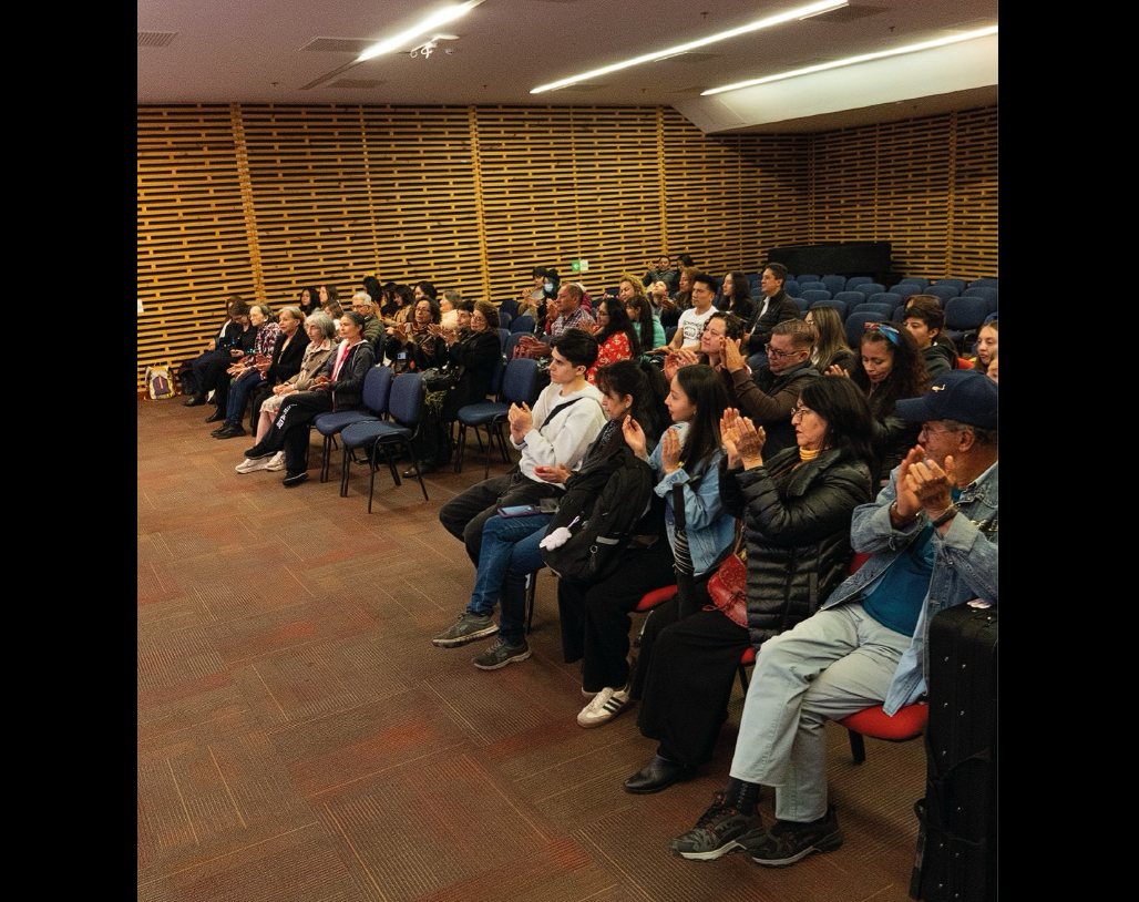 Muestra artística resaltó el valor de la mujer a través de la |poesía| y la |música|