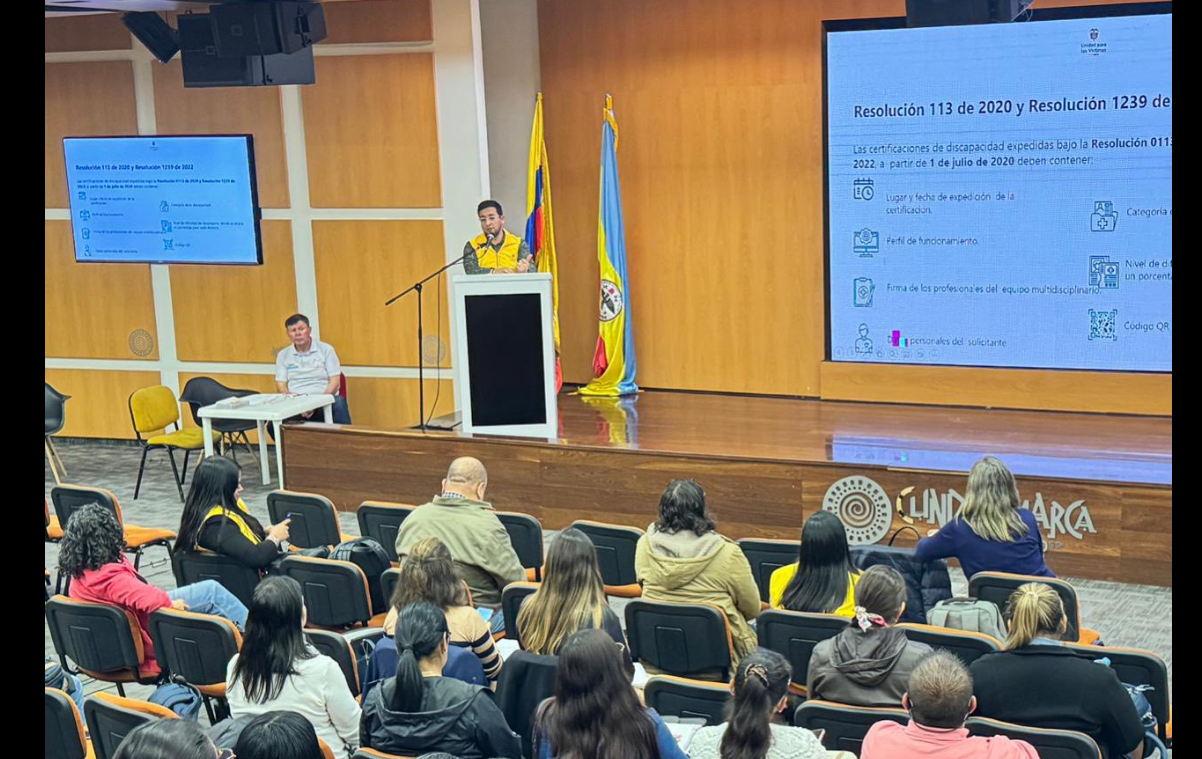 |Cundinamarca| fortalece la atención a |víctimas del conflicto| con jornada de |asistencia técnica|