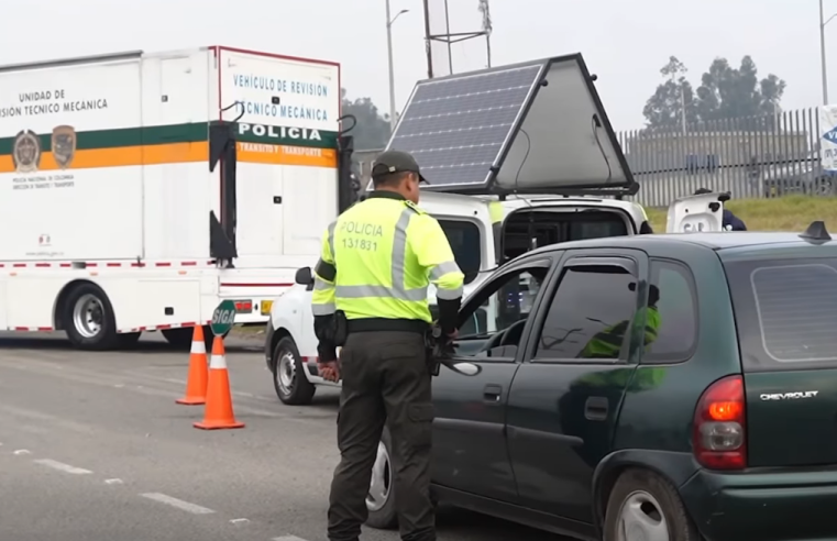 Controles de |emisiones| revelan que 7 de cada 10 |vehículos| no cumplen con la norma + Video