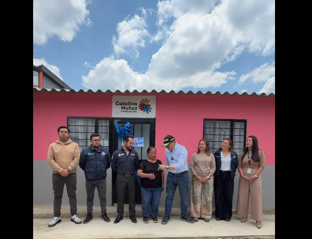 |Familia| zipaquireña cumple su |sueño| + Video