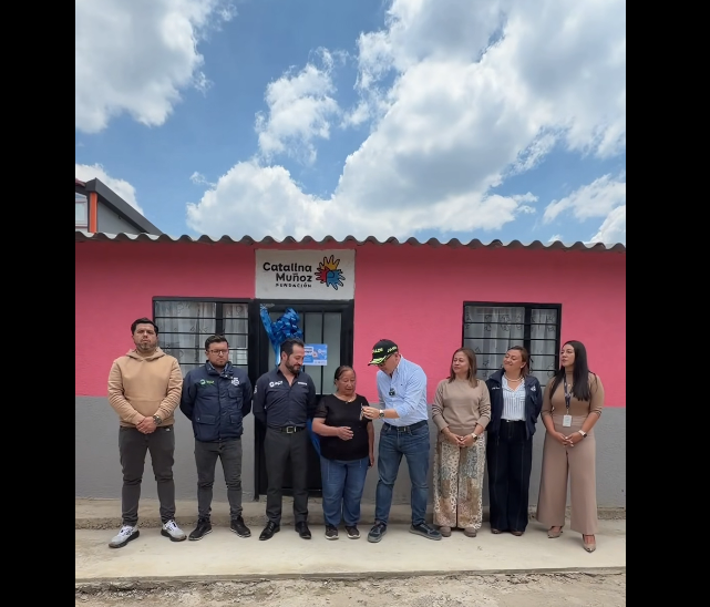 |Familia| zipaquireña cumple su |sueño| + Video