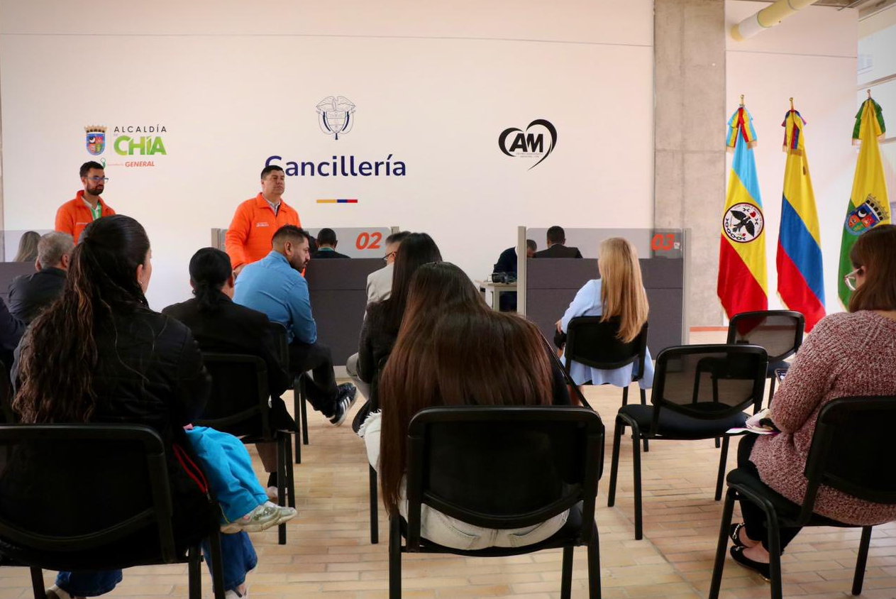 |Chía| será el primer municipio no capital con sede de la |Cancillería| para |expedición de pasaportes|