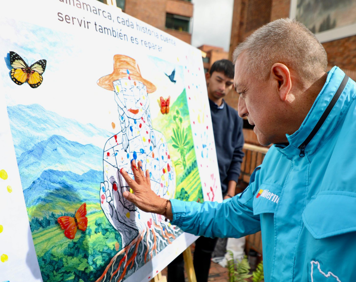 |Cundinamarca| reafirma su compromiso con las |víctimas del conflicto| armado en el |Día de la Memoria|