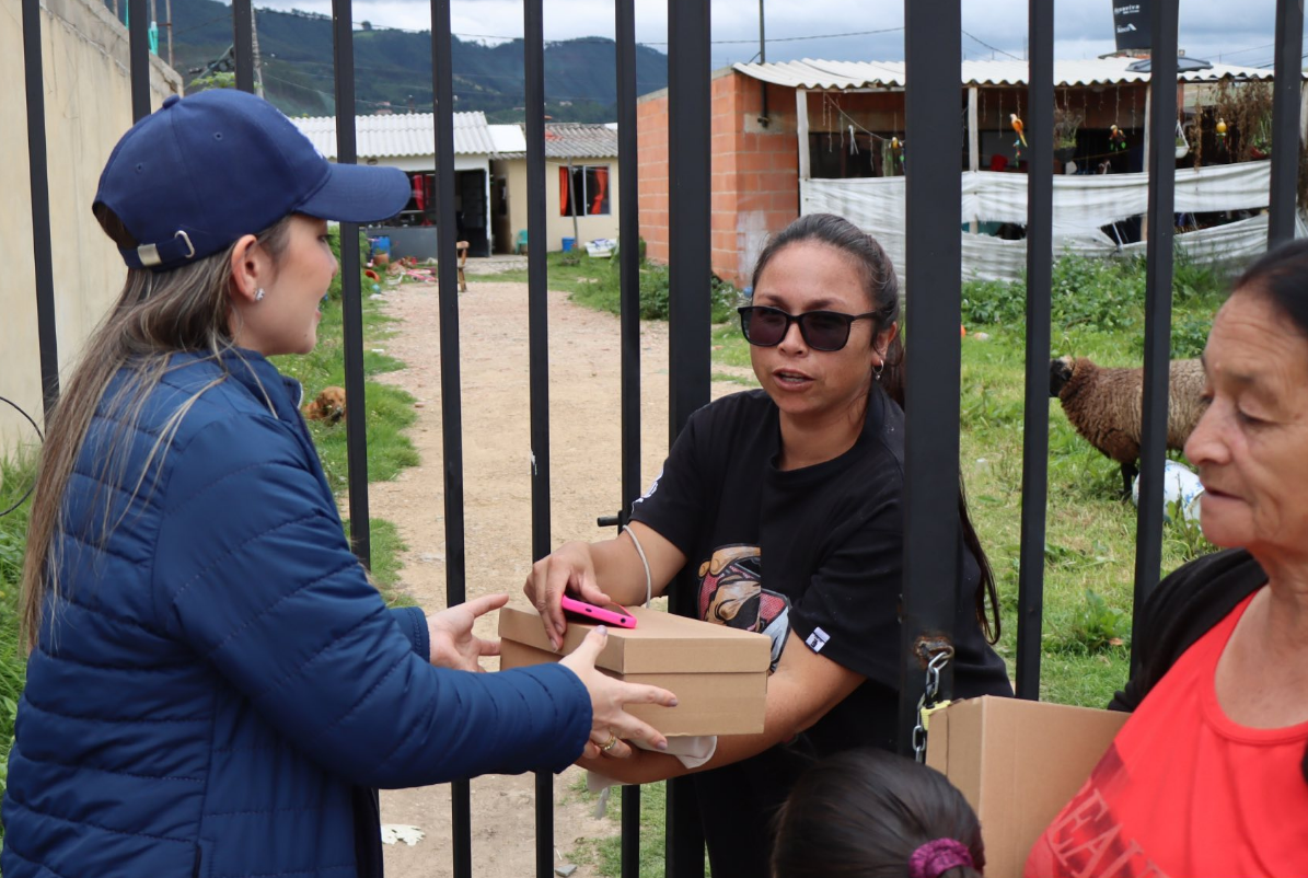 Jornada solidaria llena de sonrisas y compromiso en |Cajicá|