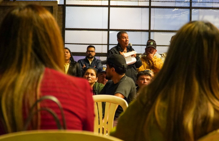 Alcaldía de |Sopó| lidera diálogo con la comunidad de |Briceño| sobre |movilidad| y decreto 021 de 2026