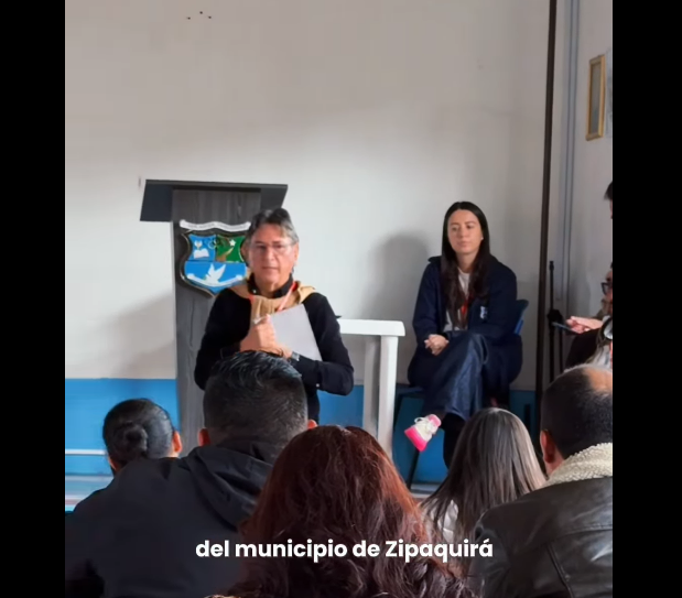 |Socializan proyecto| de nuevas aulas en institución educativa de |Zipaquirá| + Video