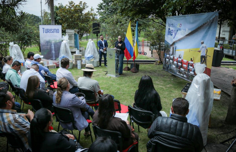 |Cundinamarca| impulsa el mejoramiento de fachadas en 15 municipios