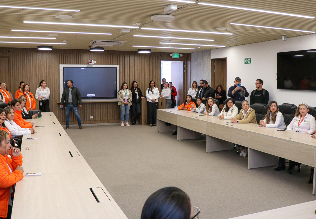 |Chía| fortalece acciones por la equidad de la |mujer| en articulación con el |Congreso|