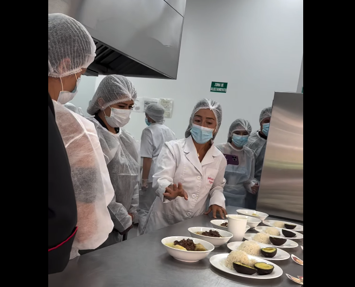 Administración Municipal fortalece la transparencia del |PAE| con jornada de verificación en institución |educativa| + Video