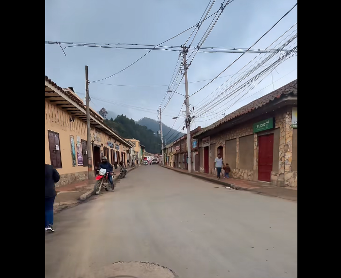 |Nemocón| avanza en el |mejoramiento vial| de sectores estratégicos del municipio + Video