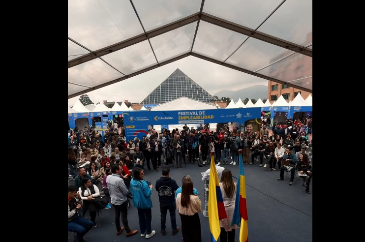 |Festival de Empleabilidad| cerró con 6.000 |asistentes| y más de 15.000 |postulaciones| + Video