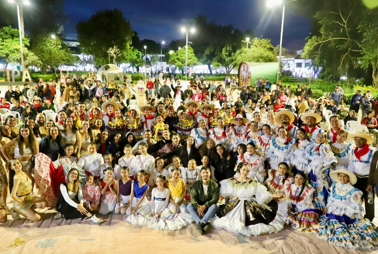|Tocancipá| celebró el |Día Internacional de la Danza| con talento y emoción