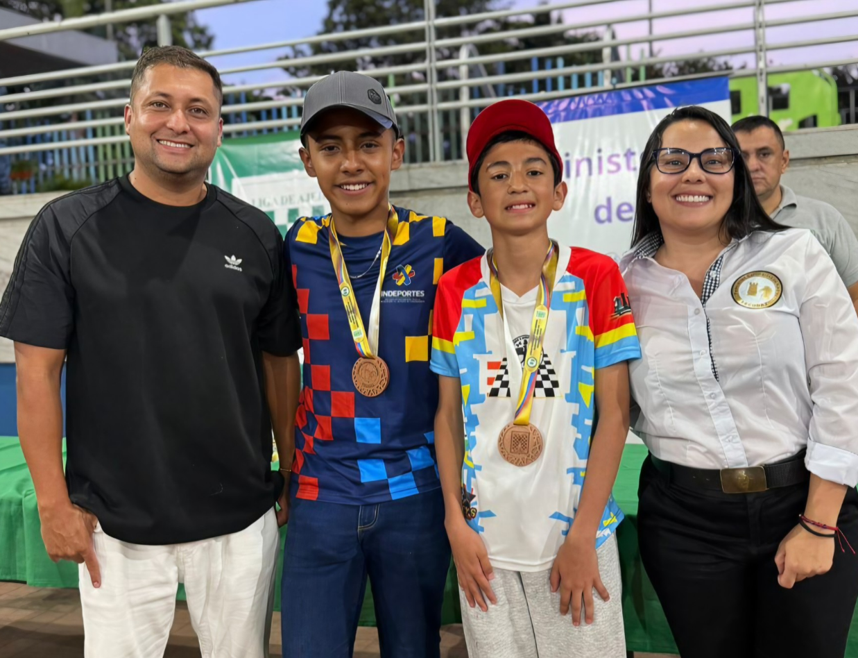 |Said Rincón| dejó en alto el nombre de |Cogua| en campeonato nacional de |ajedrez|