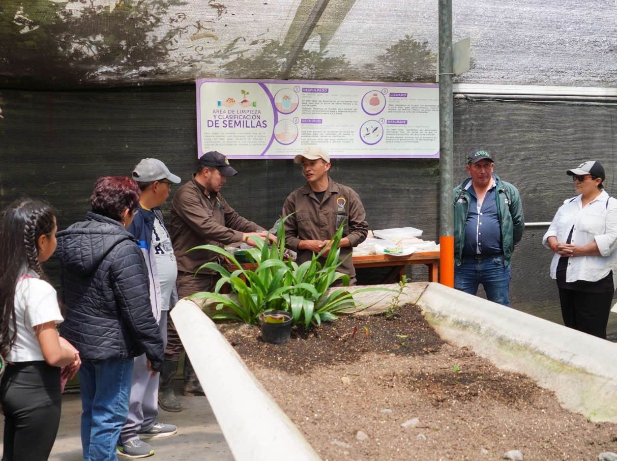 Comunidades rurales de |Cogua| fortalecen conocimientos ambientales en visita al |Ecoparque Sabana|